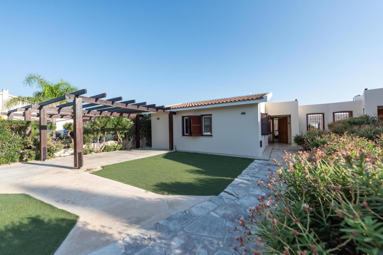 Villa Marina Sunrise By Ezoria Villas Golful Coralilor Exterior foto